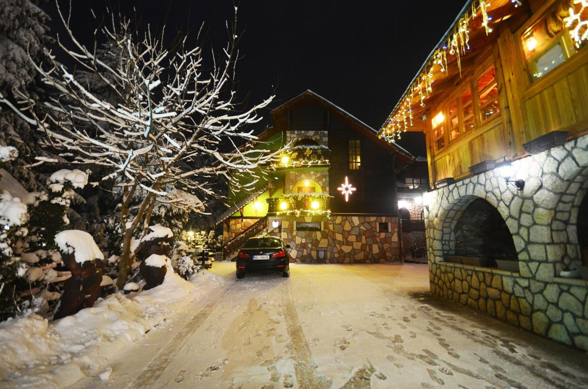 Villa Miris Dunja Zlatibor Luaran gambar