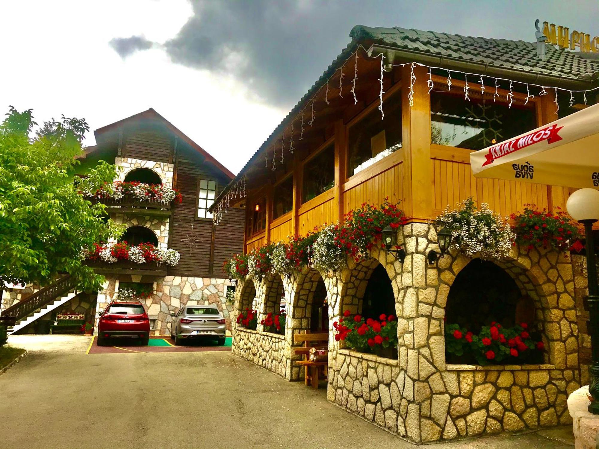 Villa Miris Dunja Zlatibor Luaran gambar